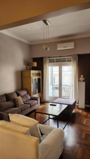 Timeless Charm Caballito